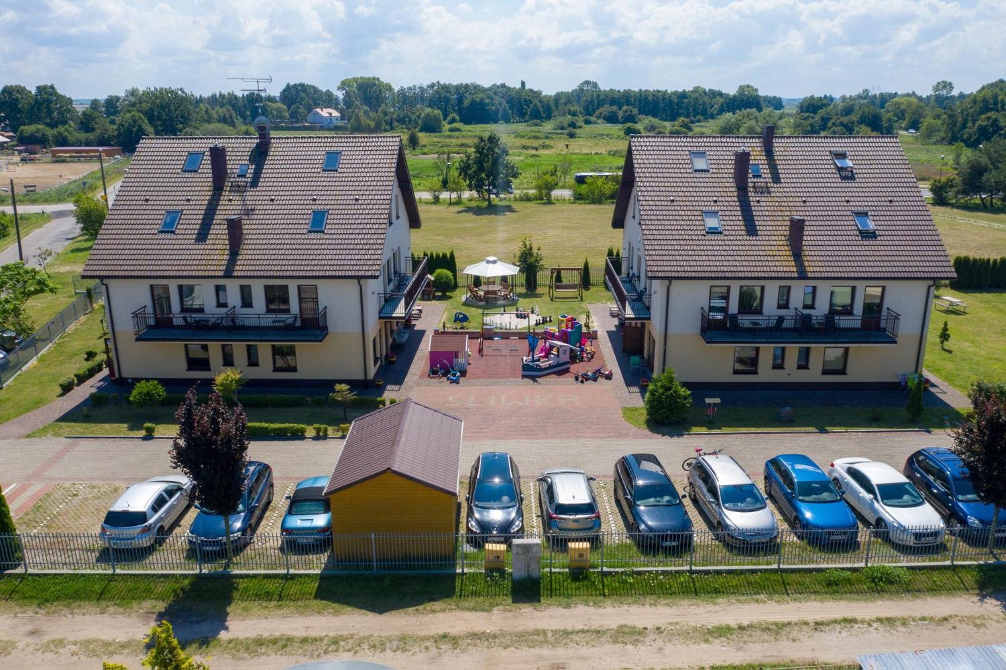 Pokoje Goscinne Sliwka Mrzezyno Exterior photo
